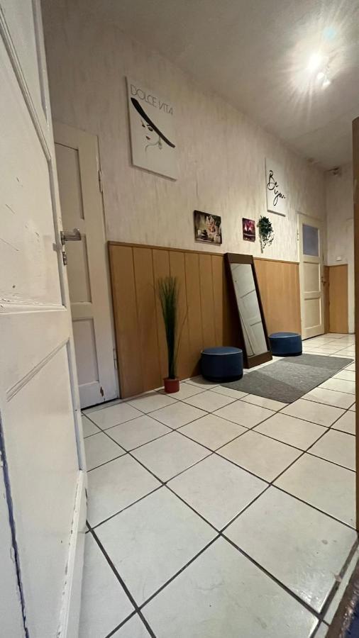 Apartamento Monteure, Ganzes Haus, Schwarzheide, Haus 1 Exterior foto